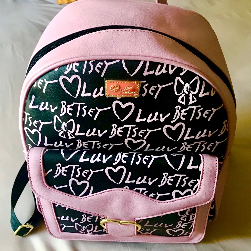 🎉Sale🎉 Betsey Johnson Backpack Pink/Black/White